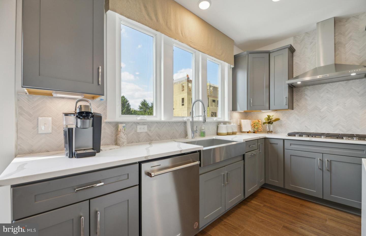 19693 PEACH FLOWER TER, ASHBURN, Virginia 20147, 4 Bedrooms Bedrooms, ,4 BathroomsBathrooms,Residential,For sale,19693 PEACH FLOWER TER,VALO2096664 MLS # VALO2096664