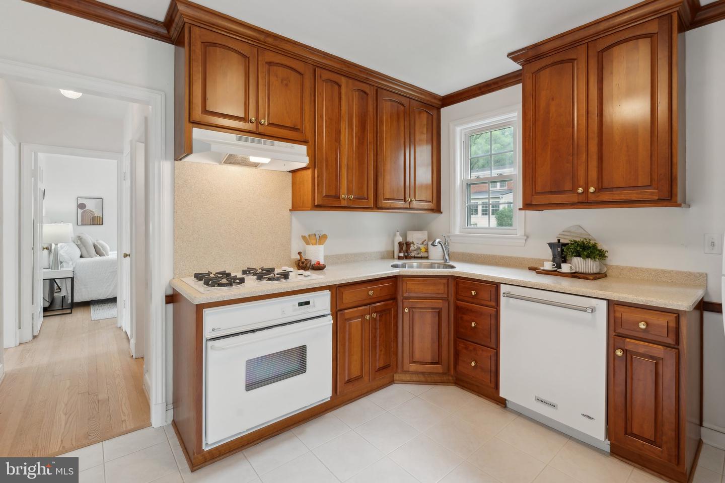 1725 OAKCREST DR, ALEXANDRIA, Virginia 22302, 3 Bedrooms Bedrooms, ,2 BathroomsBathrooms,Residential,For sale,1725 OAKCREST DR,VAAX2045412 MLS # VAAX2045412