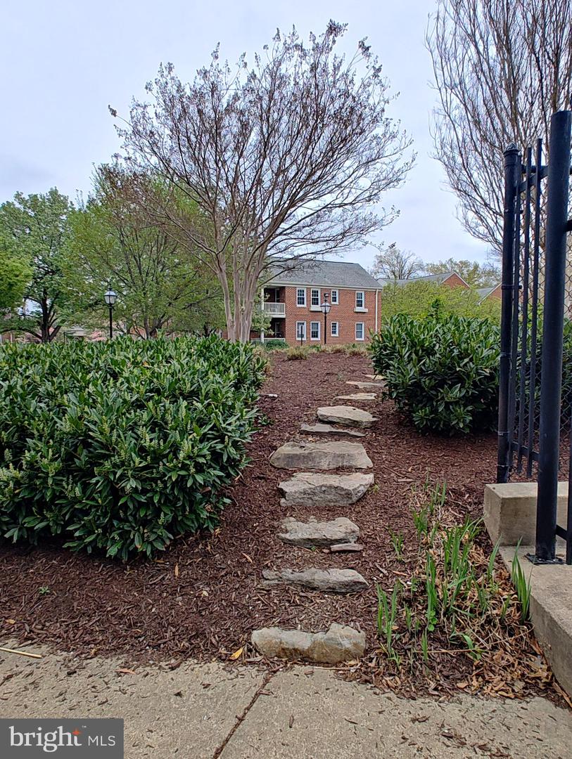 1413 BELLE VIEW BLVD #C1, ALEXANDRIA, Virginia 22307, 2 Bedrooms Bedrooms, ,1 BathroomBathrooms,Residential,For sale,1413 BELLE VIEW BLVD #C1,VAFX2241326 MLS # VAFX2241326