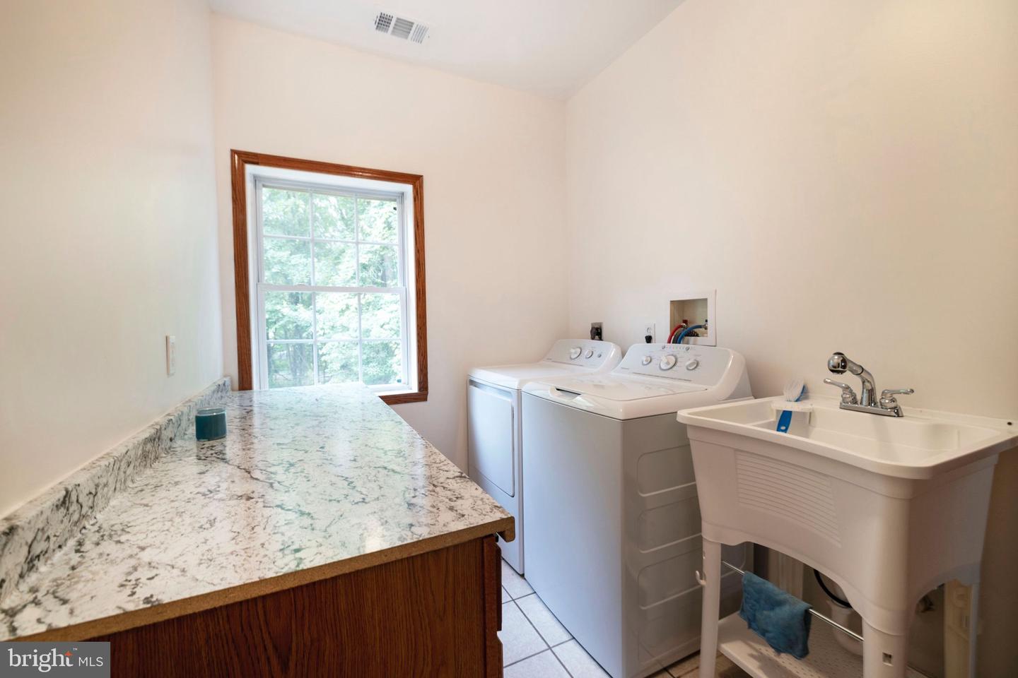 2815 BASS COURT, ALEXANDRIA, Virginia 22306, 9 Bedrooms Bedrooms, ,5 BathroomsBathrooms,Residential,For sale,2815 BASS COURT,VAFX2241370 MLS # VAFX2241370