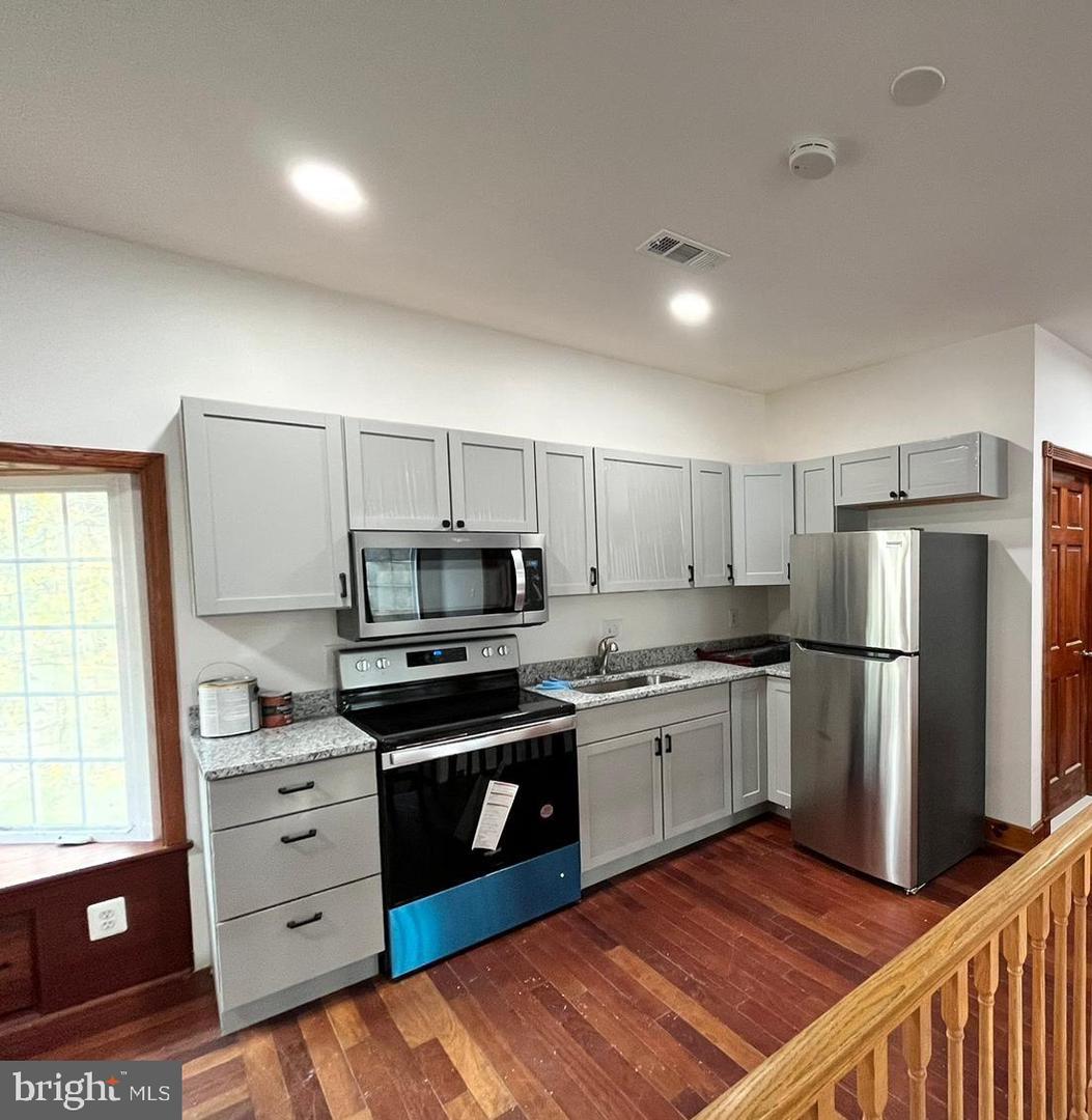 2815 BASS COURT, ALEXANDRIA, Virginia 22306, 9 Bedrooms Bedrooms, ,5 BathroomsBathrooms,Residential,For sale,2815 BASS COURT,VAFX2241370 MLS # VAFX2241370