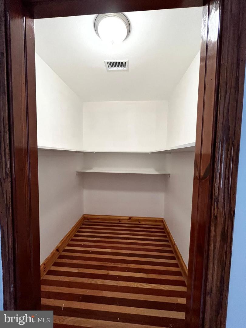 2815 BASS COURT, ALEXANDRIA, Virginia 22306, 9 Bedrooms Bedrooms, ,5 BathroomsBathrooms,Residential,For sale,2815 BASS COURT,VAFX2241370 MLS # VAFX2241370