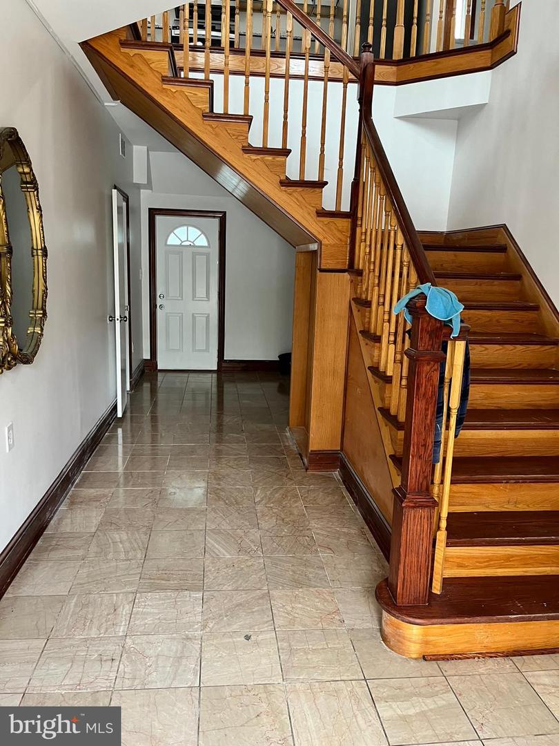 2815 BASS COURT, ALEXANDRIA, Virginia 22306, 9 Bedrooms Bedrooms, ,5 BathroomsBathrooms,Residential,For sale,2815 BASS COURT,VAFX2241370 MLS # VAFX2241370