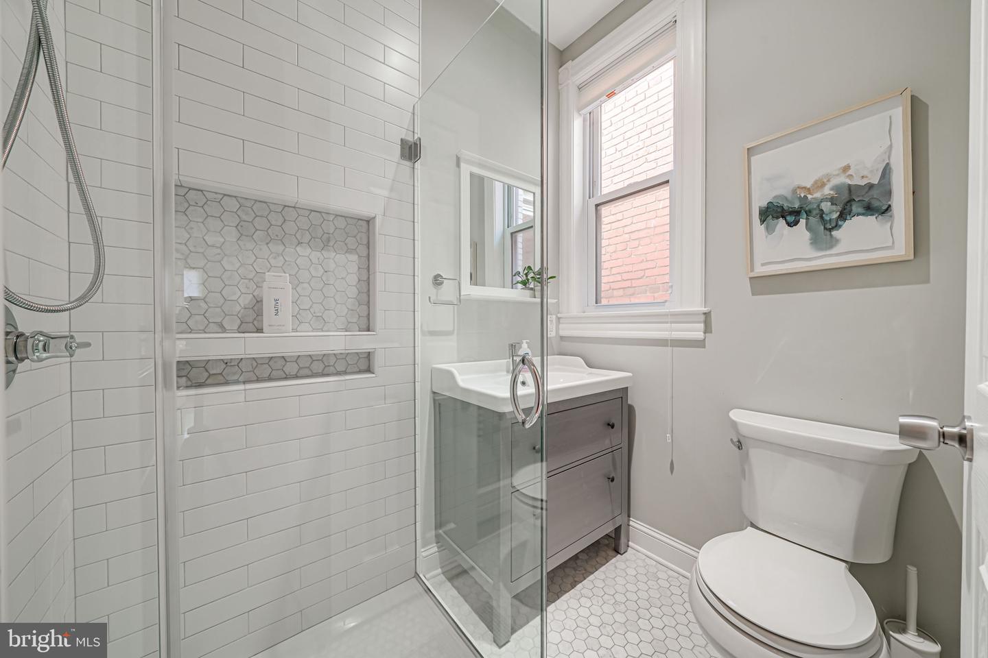 1823 4TH ST NW, WASHINGTON, District Of Columbia 20001, 3 Bedrooms Bedrooms, ,3 BathroomsBathrooms,Residential,For sale,1823 4TH ST NW,DCDC2201052 MLS # DCDC2201052