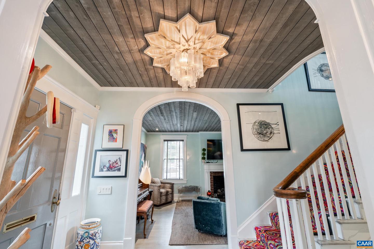 801 E JEFFERSON ST, CHARLOTTESVILLE, Virginia 22902, 5 Bedrooms Bedrooms, ,3 BathroomsBathrooms,Residential,For sale,801 E JEFFERSON ST,664621 MLS # 664621