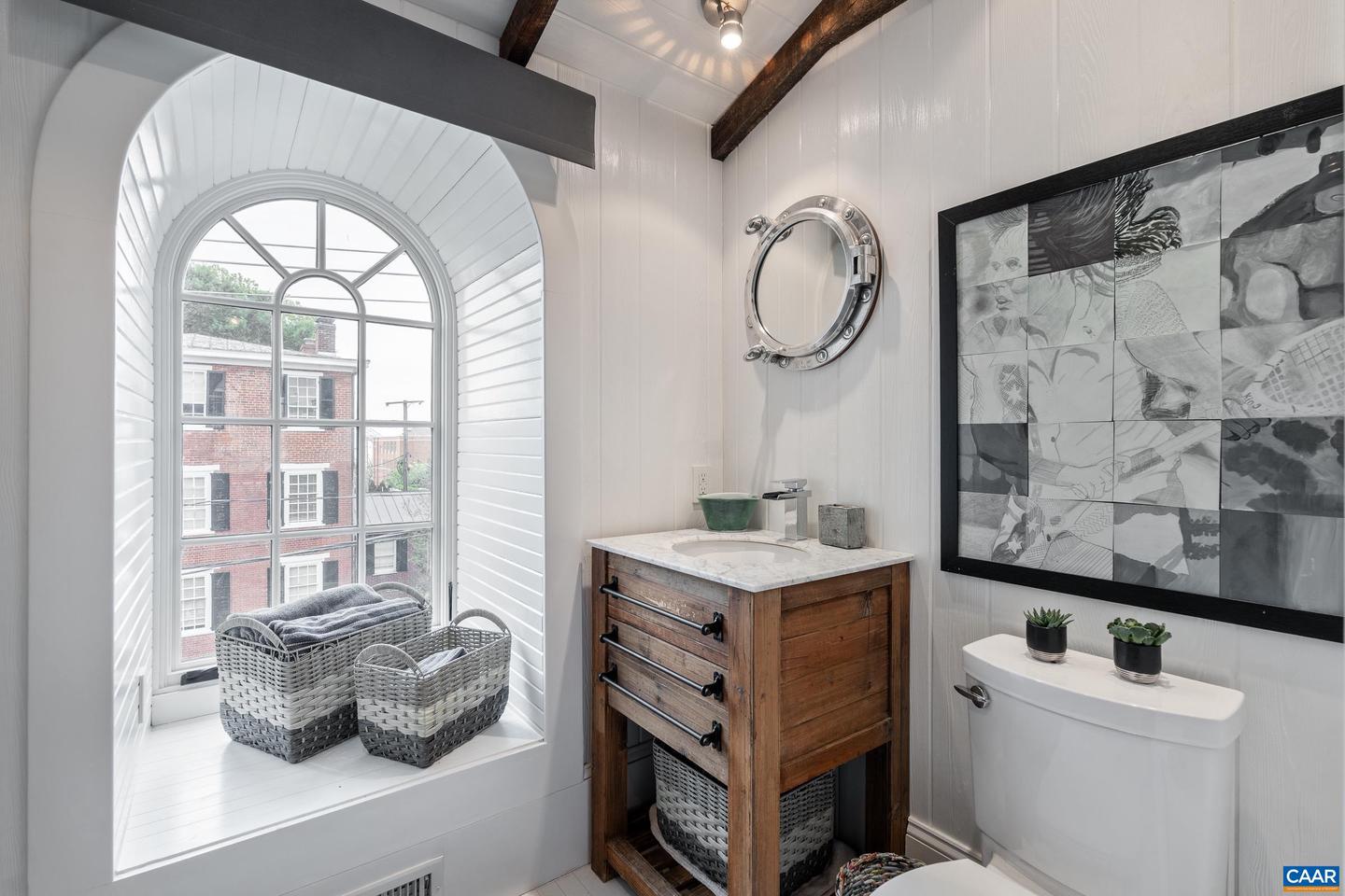 801 E JEFFERSON ST, CHARLOTTESVILLE, Virginia 22902, 5 Bedrooms Bedrooms, ,3 BathroomsBathrooms,Residential,For sale,801 E JEFFERSON ST,664621 MLS # 664621