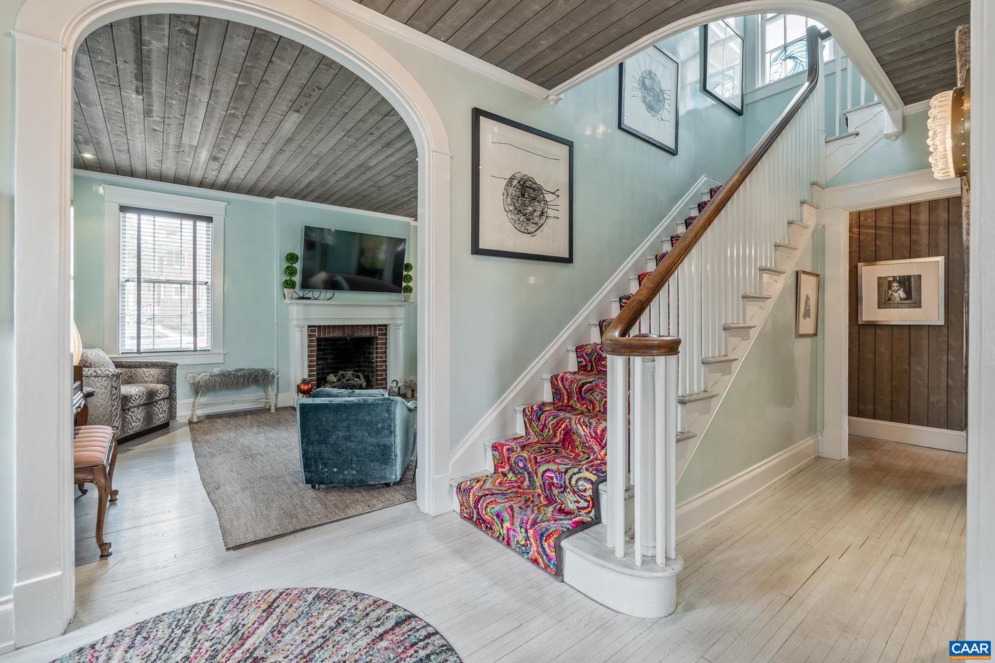 801 E JEFFERSON ST, CHARLOTTESVILLE, Virginia 22902, 5 Bedrooms Bedrooms, ,3 BathroomsBathrooms,Residential,For sale,801 E JEFFERSON ST,664621 MLS # 664621