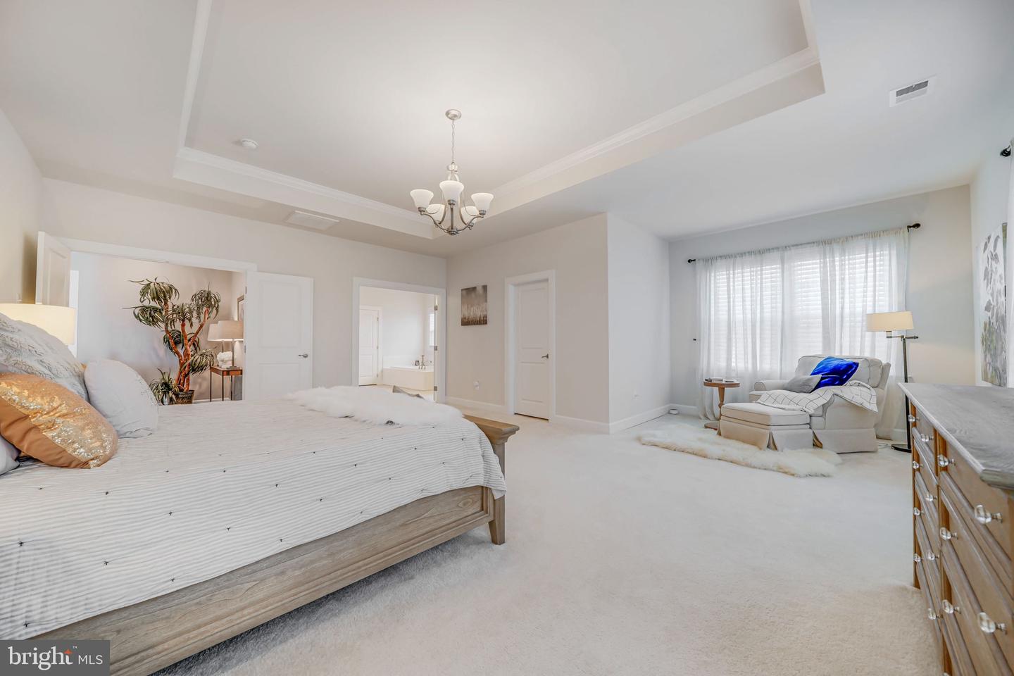 24378 VIRGINIA GOLD LN, ALDIE, Virginia 20105, 6 Bedrooms Bedrooms, ,6 BathroomsBathrooms,Residential,For sale,24378 VIRGINIA GOLD LN,VALO2096684 MLS # VALO2096684