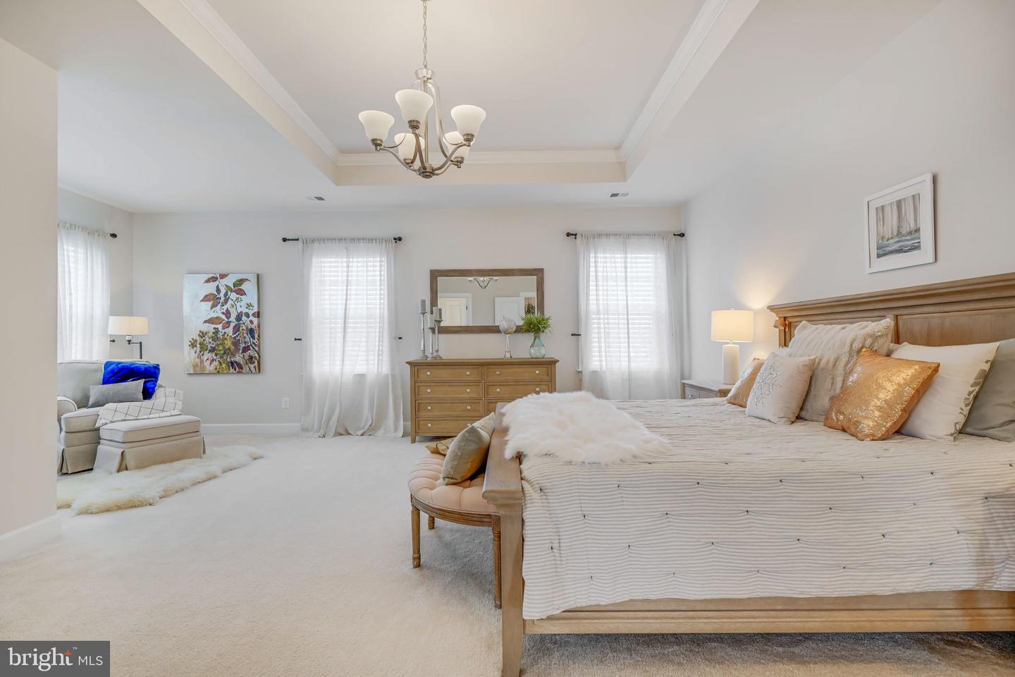 24378 VIRGINIA GOLD LN, ALDIE, Virginia 20105, 6 Bedrooms Bedrooms, ,6 BathroomsBathrooms,Residential,For sale,24378 VIRGINIA GOLD LN,VALO2096684 MLS # VALO2096684