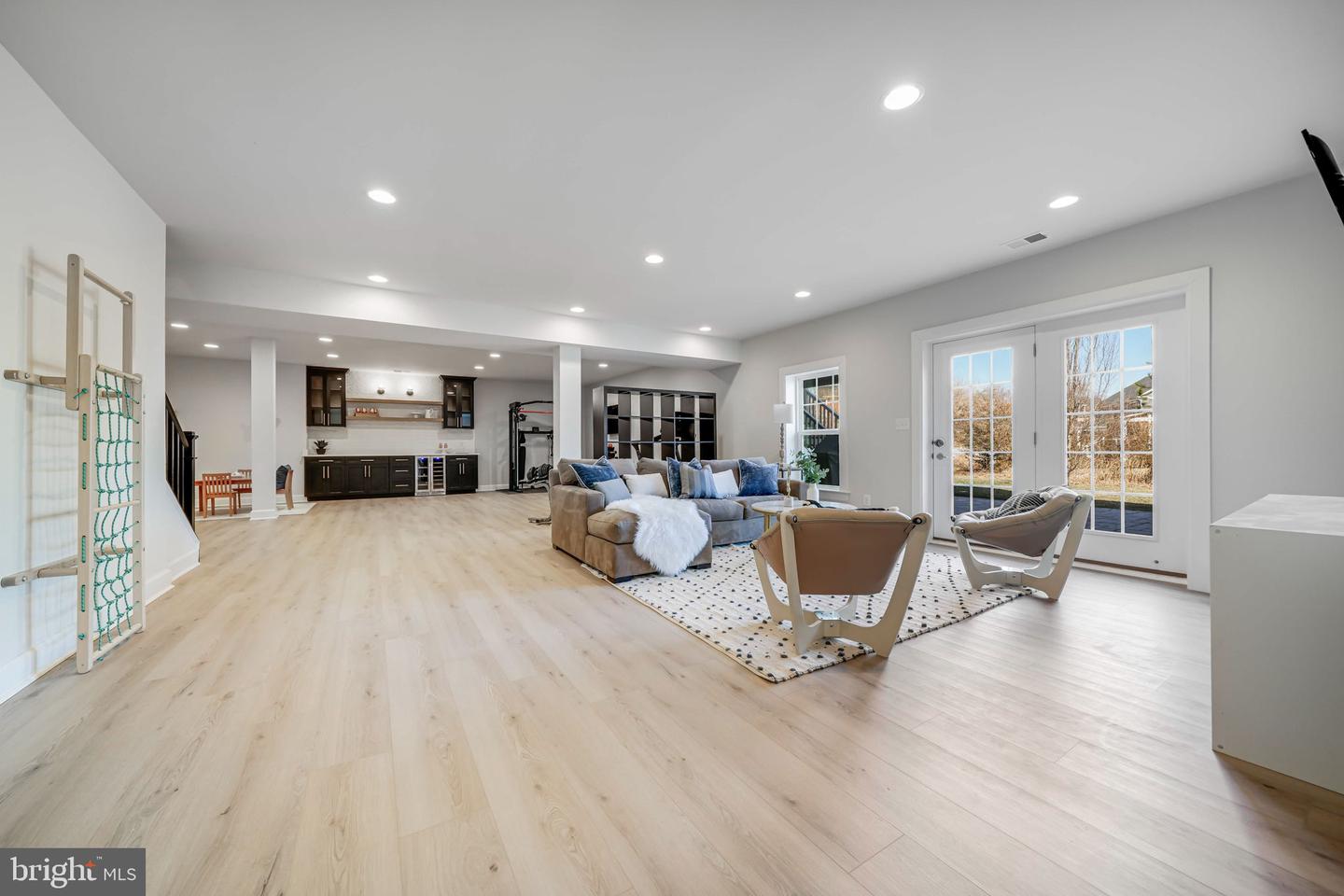 24378 VIRGINIA GOLD LN, ALDIE, Virginia 20105, 6 Bedrooms Bedrooms, ,6 BathroomsBathrooms,Residential,For sale,24378 VIRGINIA GOLD LN,VALO2096684 MLS # VALO2096684