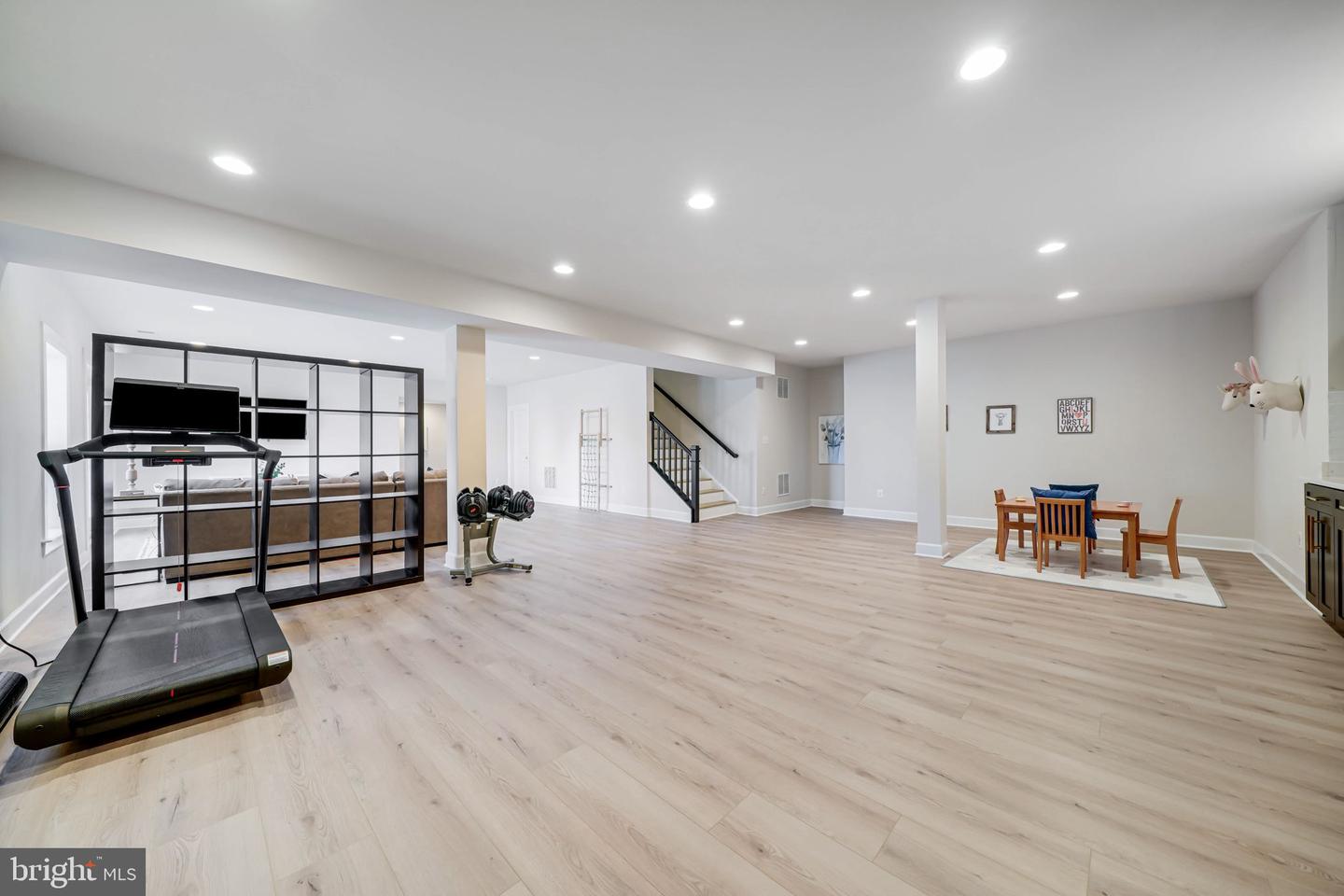 24378 VIRGINIA GOLD LN, ALDIE, Virginia 20105, 6 Bedrooms Bedrooms, ,6 BathroomsBathrooms,Residential,For sale,24378 VIRGINIA GOLD LN,VALO2096684 MLS # VALO2096684