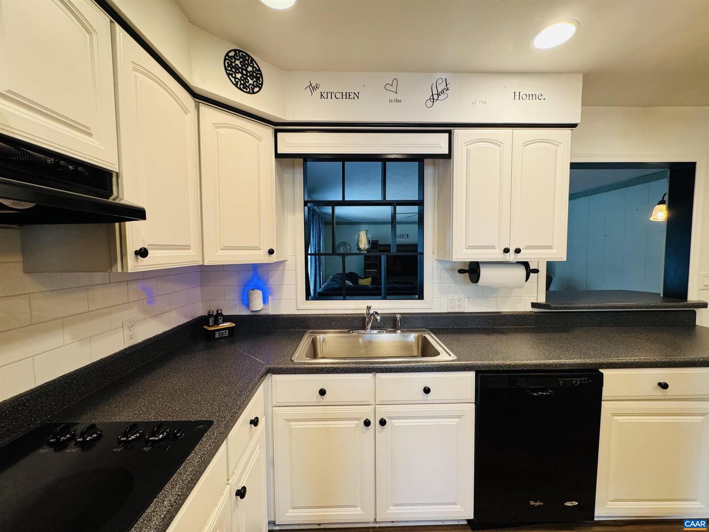 1595 BARTERBROOK RD, STAUNTON, Virginia 22401, 3 Bedrooms Bedrooms, ,2 BathroomsBathrooms,Residential,For sale,1595 BARTERBROOK RD,664624 MLS # 664624
