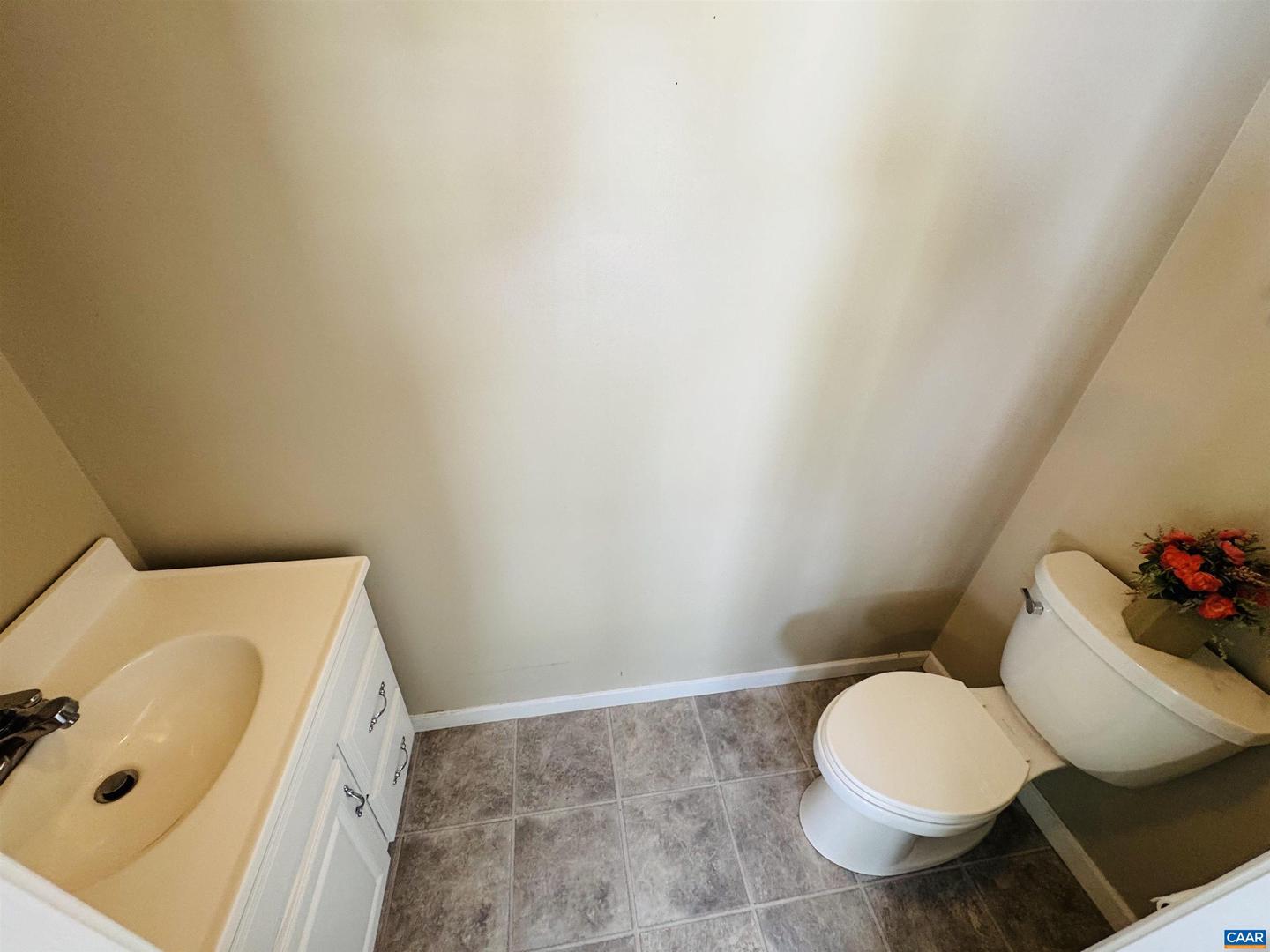 1595 BARTERBROOK RD, STAUNTON, Virginia 22401, 3 Bedrooms Bedrooms, ,2 BathroomsBathrooms,Residential,For sale,1595 BARTERBROOK RD,664624 MLS # 664624