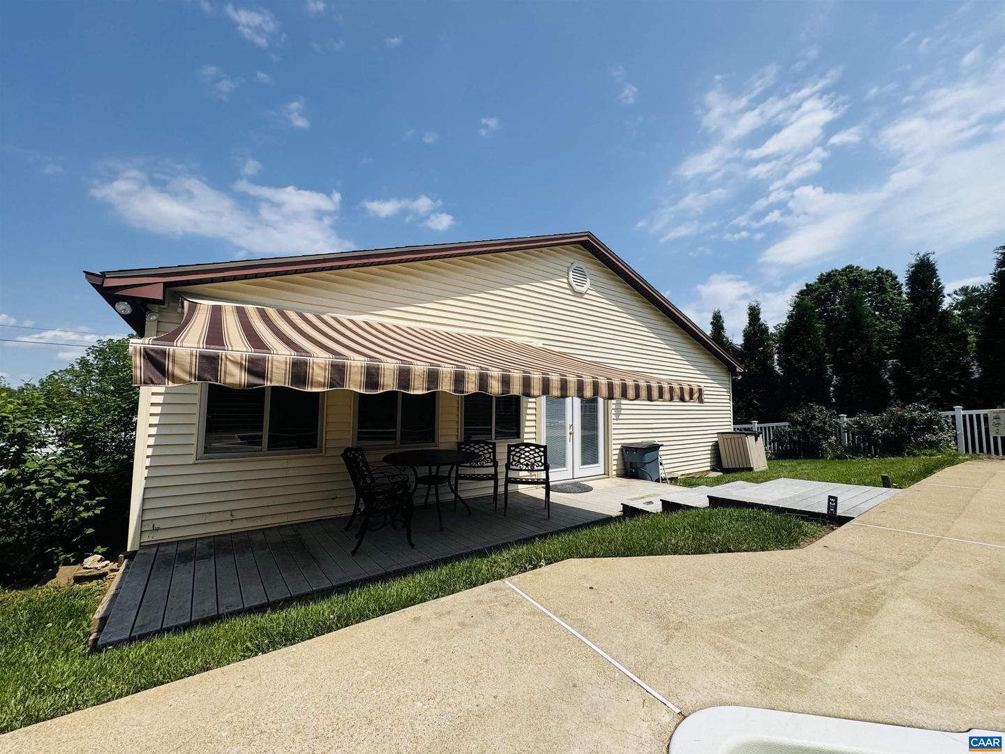 1595 BARTERBROOK RD, STAUNTON, Virginia 22401, 3 Bedrooms Bedrooms, ,2 BathroomsBathrooms,Residential,For sale,1595 BARTERBROOK RD,664624 MLS # 664624