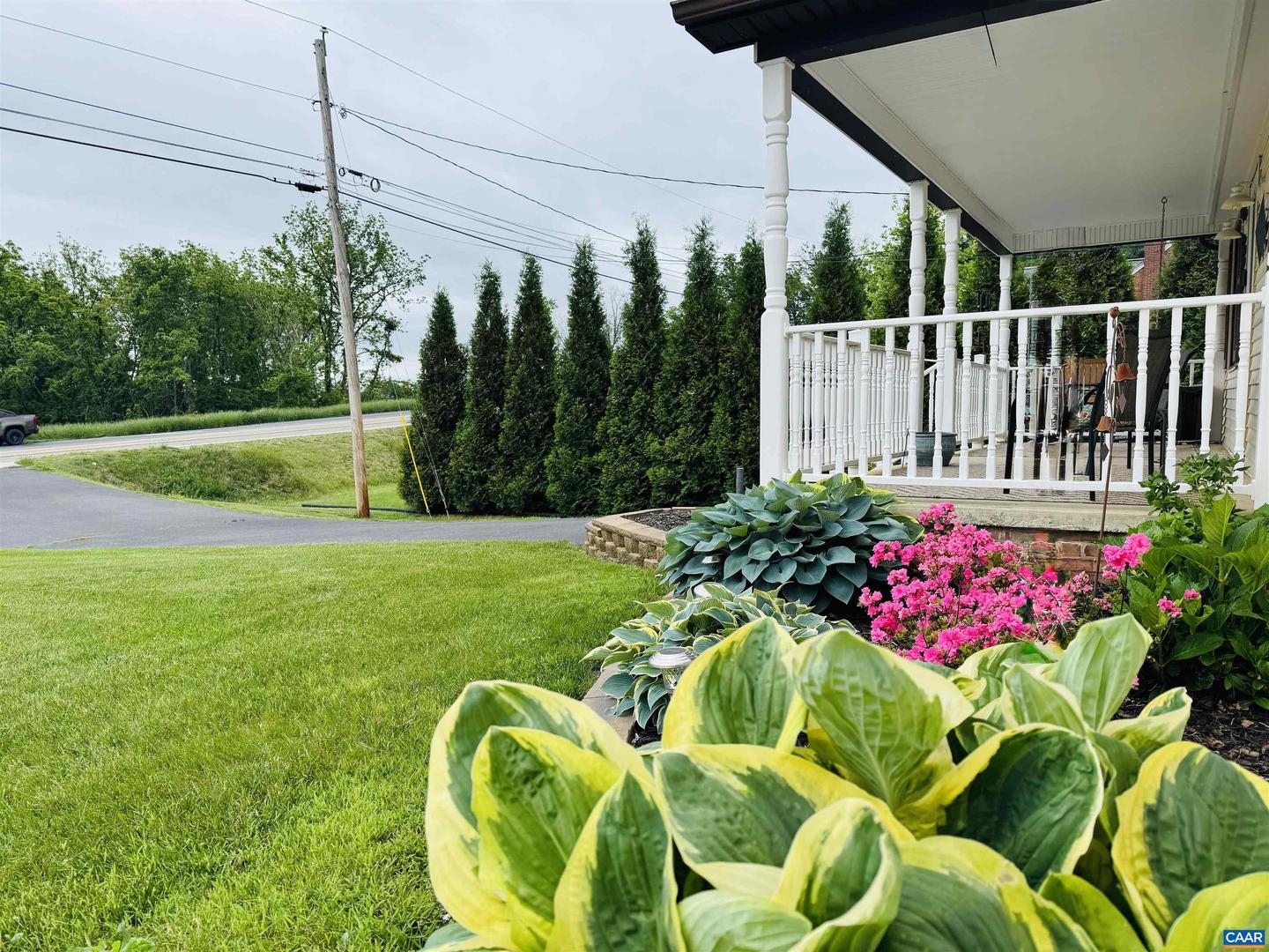 1595 BARTERBROOK RD, STAUNTON, Virginia 22401, 3 Bedrooms Bedrooms, ,2 BathroomsBathrooms,Residential,For sale,1595 BARTERBROOK RD,664624 MLS # 664624