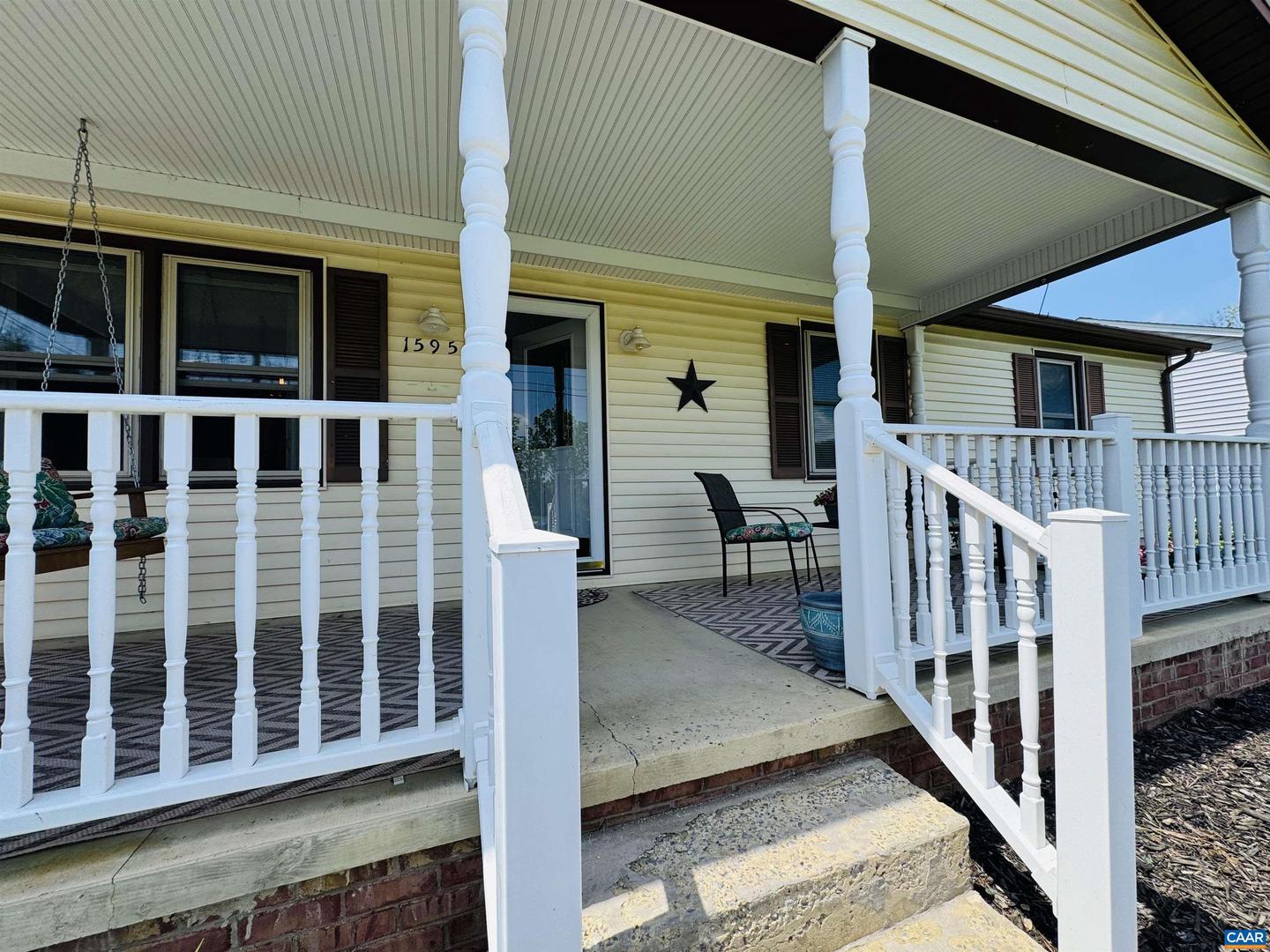 1595 BARTERBROOK RD, STAUNTON, Virginia 22401, 3 Bedrooms Bedrooms, ,2 BathroomsBathrooms,Residential,For sale,1595 BARTERBROOK RD,664624 MLS # 664624