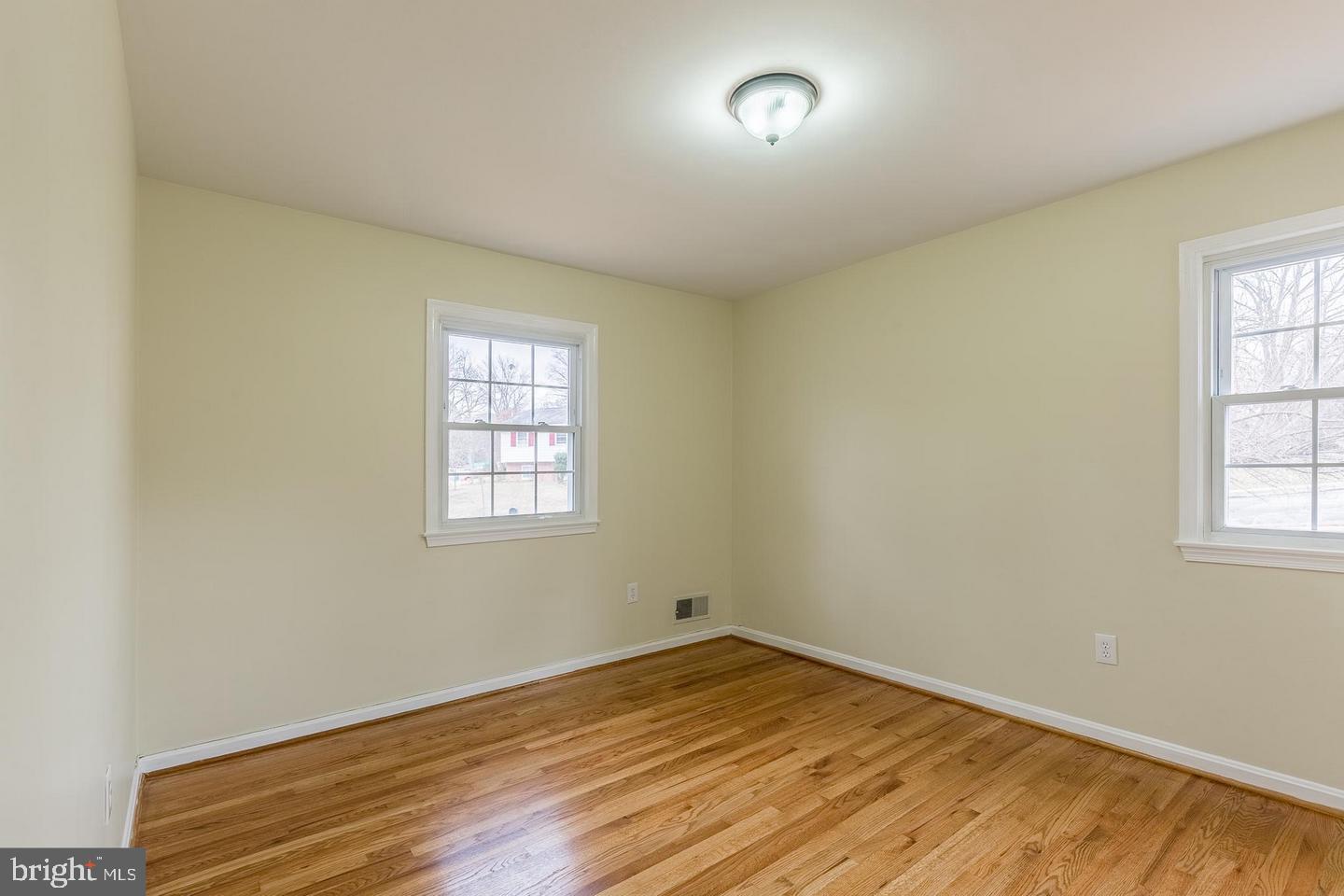 12994 ORLEANS ST, WOODBRIDGE, Virginia 22192, 4 Bedrooms Bedrooms, ,3 BathroomsBathrooms,Residential,For sale,12994 ORLEANS ST,VAPW2088688 MLS # VAPW2088688