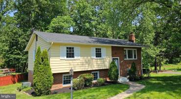 12994 ORLEANS ST, WOODBRIDGE, Virginia 22192, 4 Bedrooms Bedrooms, ,3 BathroomsBathrooms,Residential,For sale,12994 ORLEANS ST,VAPW2088688 MLS # VAPW2088688