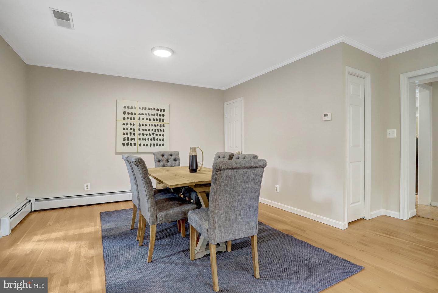 1600 N TAYLOR ST, ARLINGTON, Virginia 22207, 4 Bedrooms Bedrooms, ,3 BathroomsBathrooms,Residential,For sale,1600 N TAYLOR ST,VAAR2054654 MLS # VAAR2054654