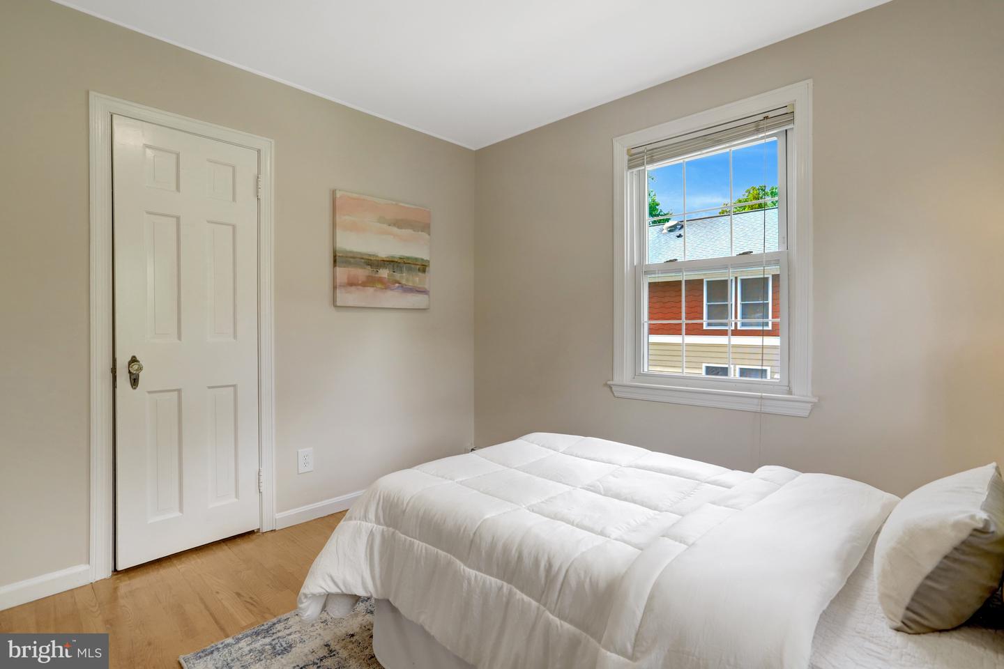 1600 N TAYLOR ST, ARLINGTON, Virginia 22207, 4 Bedrooms Bedrooms, ,3 BathroomsBathrooms,Residential,For sale,1600 N TAYLOR ST,VAAR2054654 MLS # VAAR2054654