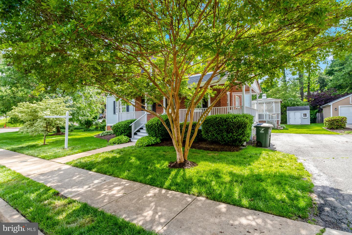 1600 N TAYLOR ST, ARLINGTON, Virginia 22207, 4 Bedrooms Bedrooms, ,3 BathroomsBathrooms,Residential,For sale,1600 N TAYLOR ST,VAAR2054654 MLS # VAAR2054654