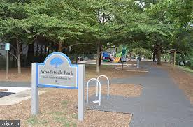 1600 N TAYLOR ST, ARLINGTON, Virginia 22207, 4 Bedrooms Bedrooms, ,3 BathroomsBathrooms,Residential,For sale,1600 N TAYLOR ST,VAAR2054654 MLS # VAAR2054654