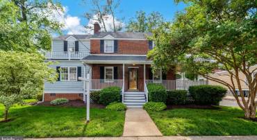 1600 N TAYLOR ST, ARLINGTON, Virginia 22207, 4 Bedrooms Bedrooms, ,3 BathroomsBathrooms,Residential,For sale,1600 N TAYLOR ST,VAAR2054654 MLS # VAAR2054654