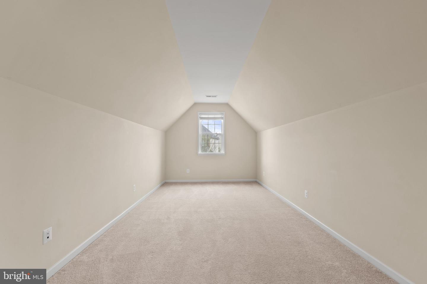 24299 MISTY DEW PL, ALDIE, Virginia 20105, 5 Bedrooms Bedrooms, ,5 BathroomsBathrooms,Residential,For sale,24299 MISTY DEW PL,VALO2092762 MLS # VALO2092762