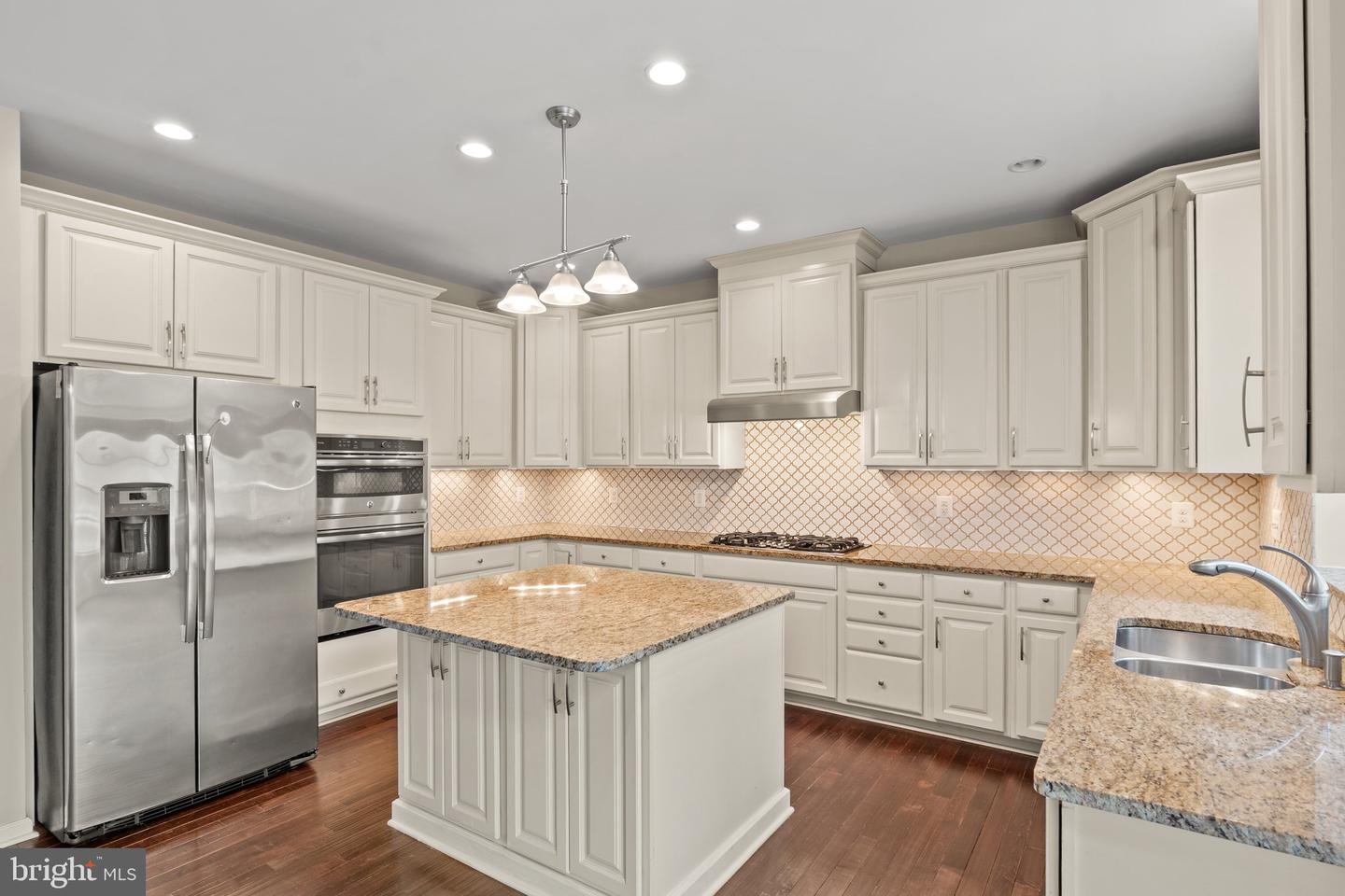 24299 MISTY DEW PL, ALDIE, Virginia 20105, 5 Bedrooms Bedrooms, ,5 BathroomsBathrooms,Residential,For sale,24299 MISTY DEW PL,VALO2092762 MLS # VALO2092762