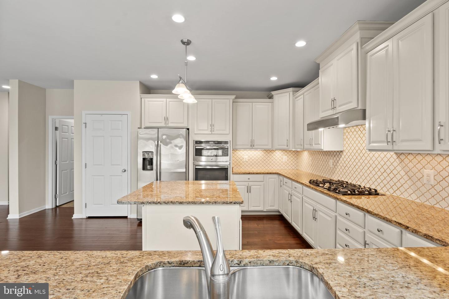 24299 MISTY DEW PL, ALDIE, Virginia 20105, 5 Bedrooms Bedrooms, ,5 BathroomsBathrooms,Residential,For sale,24299 MISTY DEW PL,VALO2092762 MLS # VALO2092762