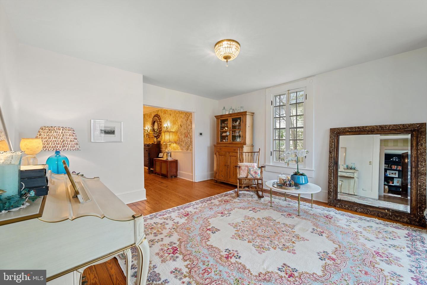 19 E LOUDOUN ST, ROUND HILL, Virginia 20141, 4 Bedrooms Bedrooms, ,3 BathroomsBathrooms,Residential,For sale,19 E LOUDOUN ST,VALO2093080 MLS # VALO2093080