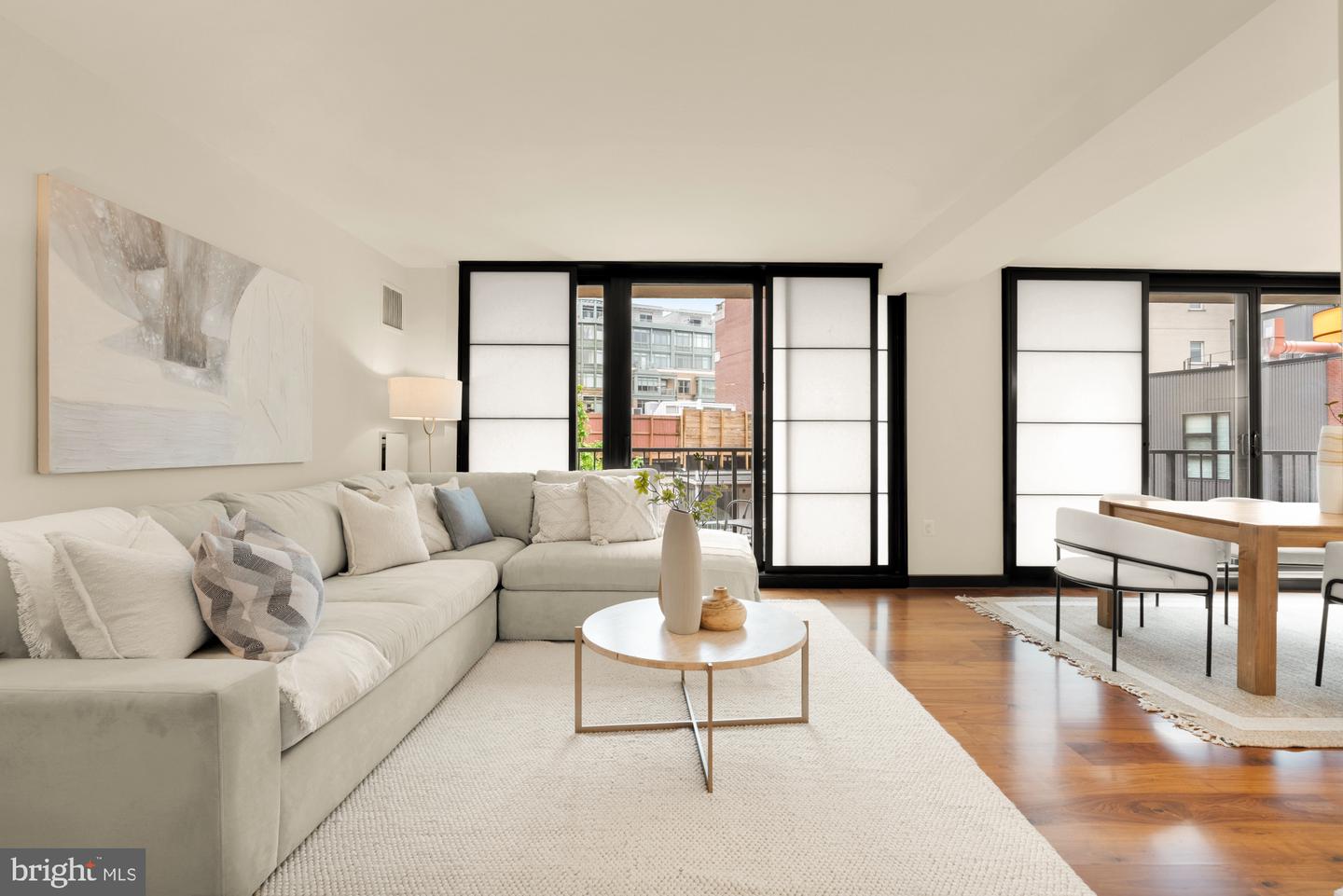 2555 PENNSYLVANIA AVE NW #617 & 618, WASHINGTON, District Of Columbia 20037, 3 Bedrooms Bedrooms, ,3 BathroomsBathrooms,Residential,For sale,2555 PENNSYLVANIA AVE NW #617 & 618,DCDC2194584 MLS # DCDC2194584