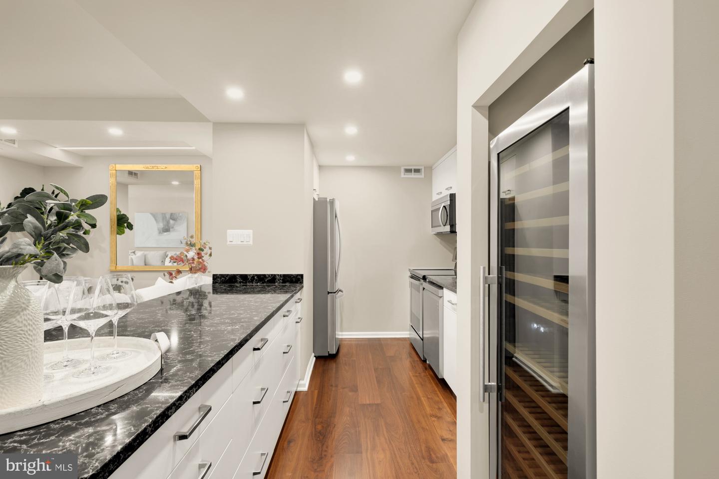 2555 PENNSYLVANIA AVE NW #617 & 618, WASHINGTON, District Of Columbia 20037, 3 Bedrooms Bedrooms, ,3 BathroomsBathrooms,Residential,For sale,2555 PENNSYLVANIA AVE NW #617 & 618,DCDC2194584 MLS # DCDC2194584