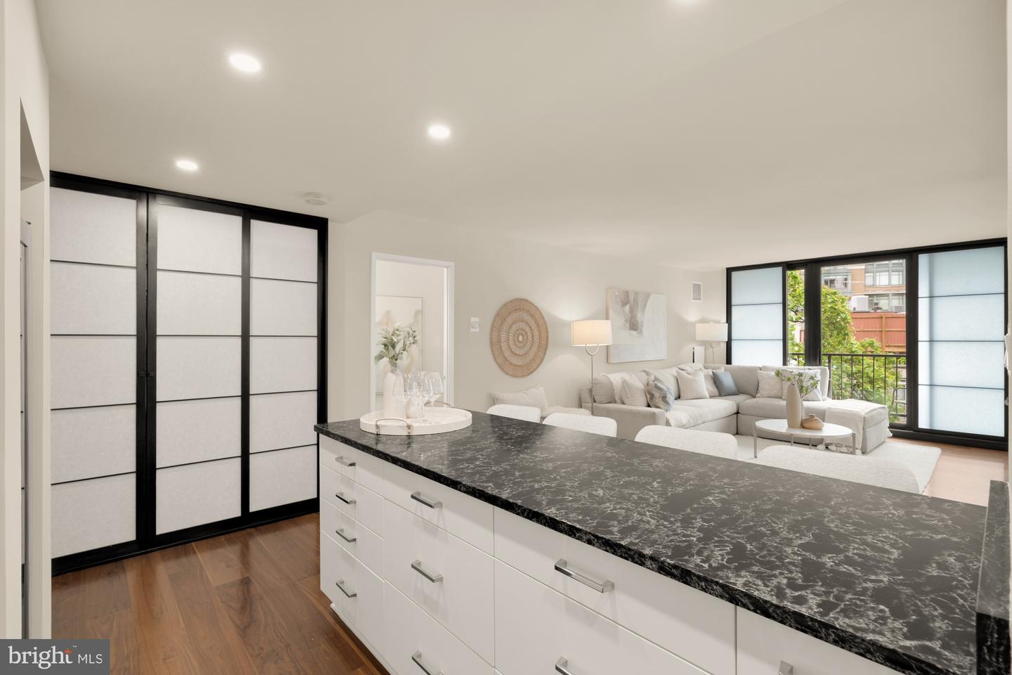 2555 PENNSYLVANIA AVE NW #617 & 618, WASHINGTON, District Of Columbia 20037, 3 Bedrooms Bedrooms, ,3 BathroomsBathrooms,Residential,For sale,2555 PENNSYLVANIA AVE NW #617 & 618,DCDC2194584 MLS # DCDC2194584