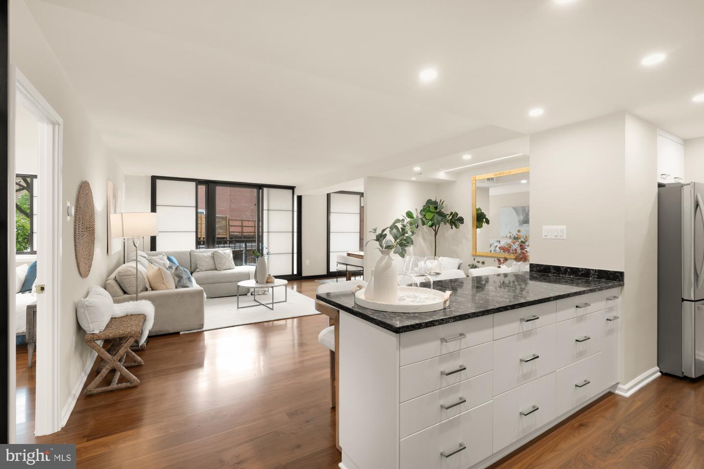 2555 PENNSYLVANIA AVE NW #617 & 618, WASHINGTON, District Of Columbia 20037, 3 Bedrooms Bedrooms, ,3 BathroomsBathrooms,Residential,For sale,2555 PENNSYLVANIA AVE NW #617 & 618,DCDC2194584 MLS # DCDC2194584