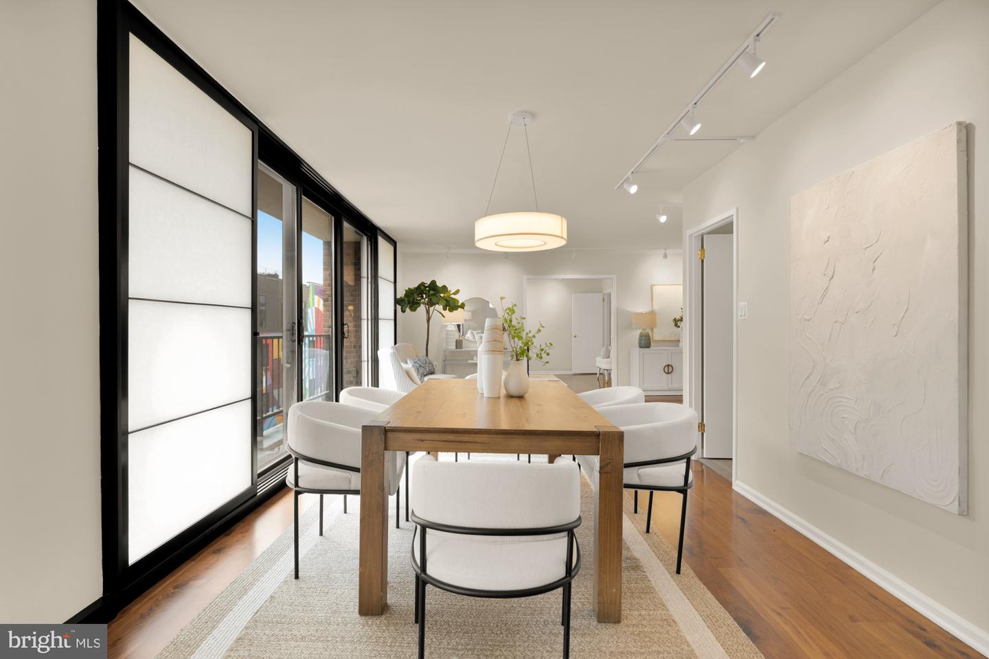 2555 PENNSYLVANIA AVE NW #617 & 618, WASHINGTON, District Of Columbia 20037, 3 Bedrooms Bedrooms, ,3 BathroomsBathrooms,Residential,For sale,2555 PENNSYLVANIA AVE NW #617 & 618,DCDC2194584 MLS # DCDC2194584