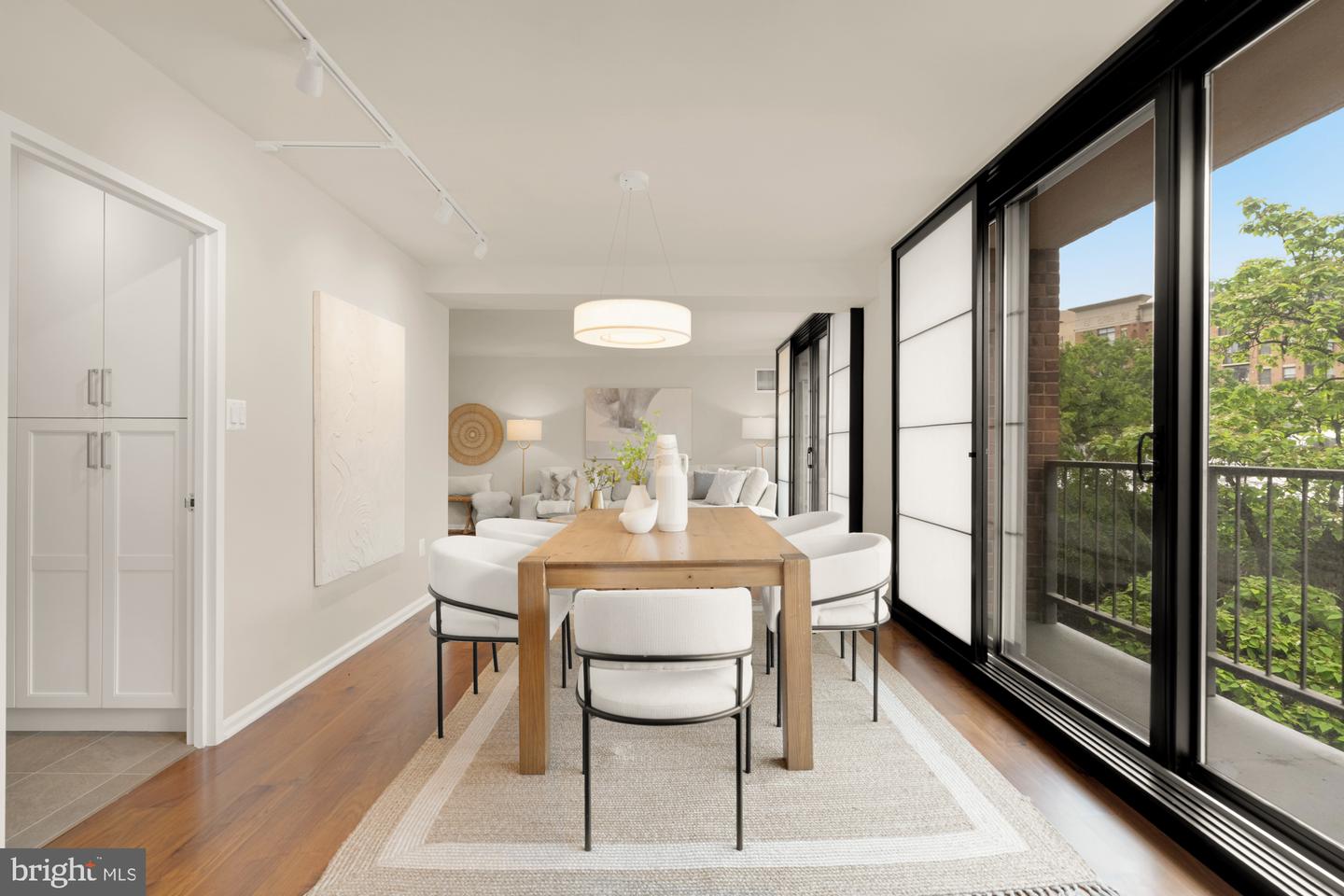 2555 PENNSYLVANIA AVE NW #617 & 618, WASHINGTON, District Of Columbia 20037, 3 Bedrooms Bedrooms, ,3 BathroomsBathrooms,Residential,For sale,2555 PENNSYLVANIA AVE NW #617 & 618,DCDC2194584 MLS # DCDC2194584
