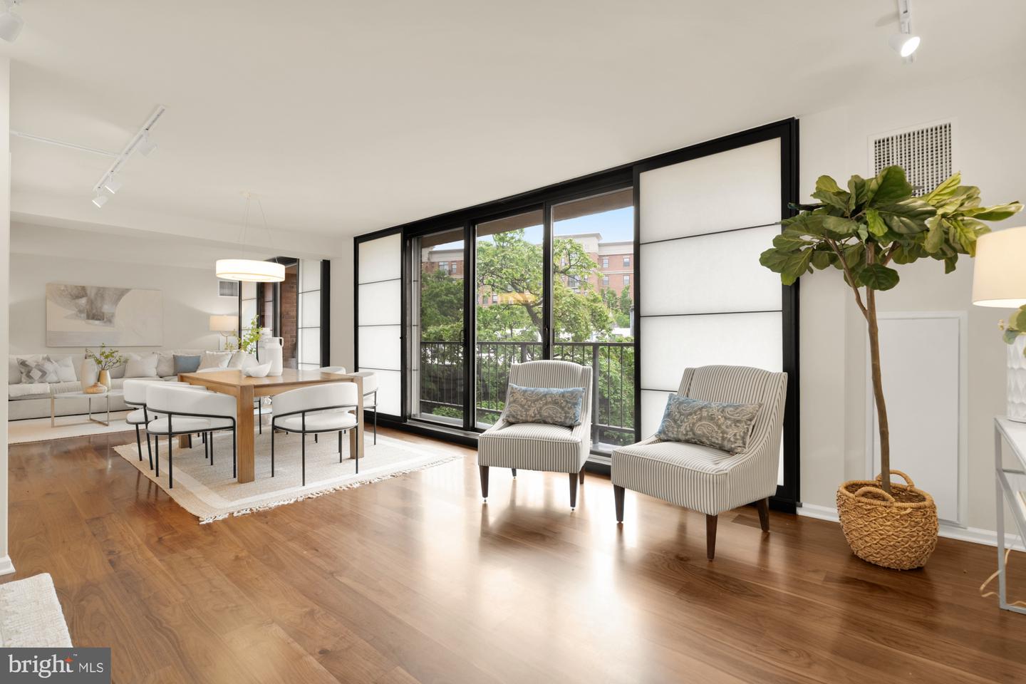 2555 PENNSYLVANIA AVE NW #617 & 618, WASHINGTON, District Of Columbia 20037, 3 Bedrooms Bedrooms, ,3 BathroomsBathrooms,Residential,For sale,2555 PENNSYLVANIA AVE NW #617 & 618,DCDC2194584 MLS # DCDC2194584
