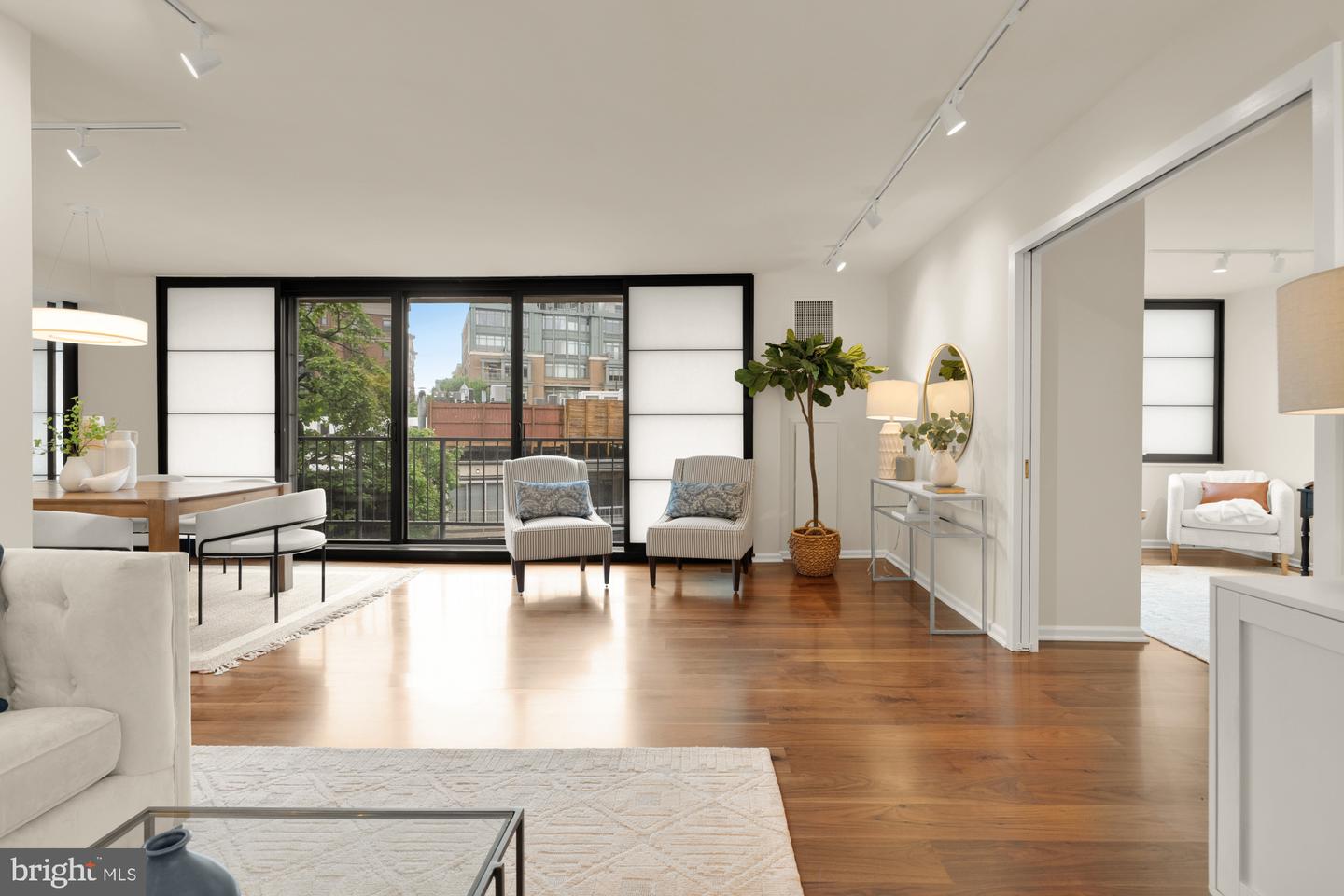 2555 PENNSYLVANIA AVE NW #617 & 618, WASHINGTON, District Of Columbia 20037, 3 Bedrooms Bedrooms, ,3 BathroomsBathrooms,Residential,For sale,2555 PENNSYLVANIA AVE NW #617 & 618,DCDC2194584 MLS # DCDC2194584
