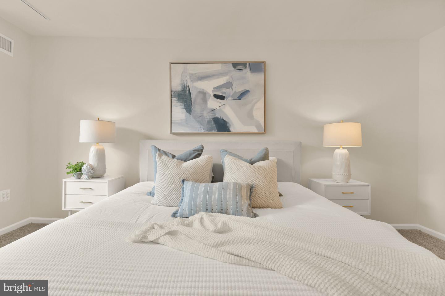 2555 PENNSYLVANIA AVE NW #617 & 618, WASHINGTON, District Of Columbia 20037, 3 Bedrooms Bedrooms, ,3 BathroomsBathrooms,Residential,For sale,2555 PENNSYLVANIA AVE NW #617 & 618,DCDC2194584 MLS # DCDC2194584