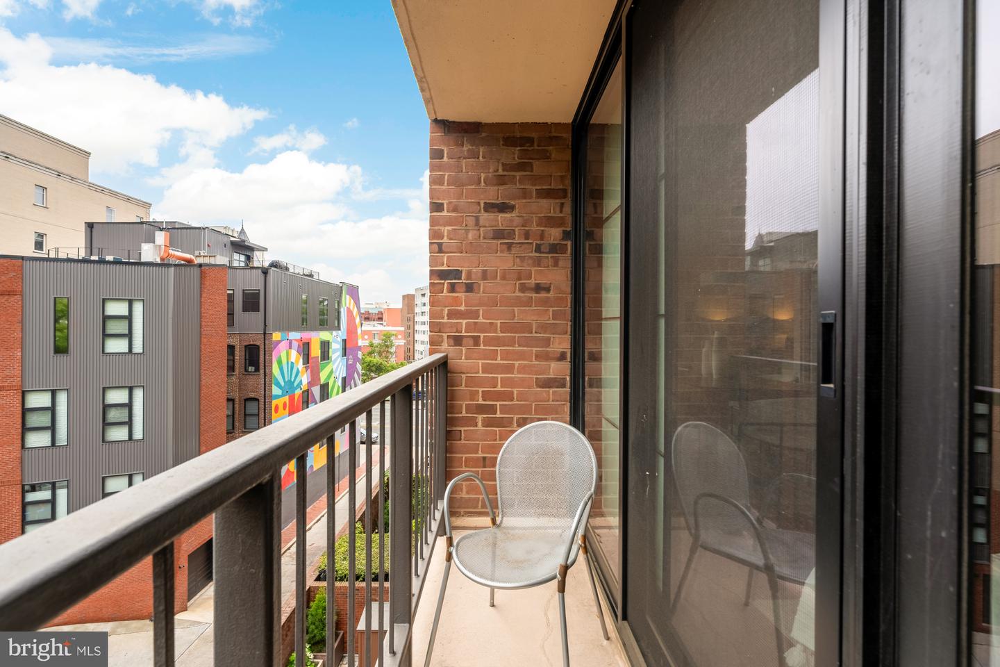 2555 PENNSYLVANIA AVE NW #617 & 618, WASHINGTON, District Of Columbia 20037, 3 Bedrooms Bedrooms, ,3 BathroomsBathrooms,Residential,For sale,2555 PENNSYLVANIA AVE NW #617 & 618,DCDC2194584 MLS # DCDC2194584