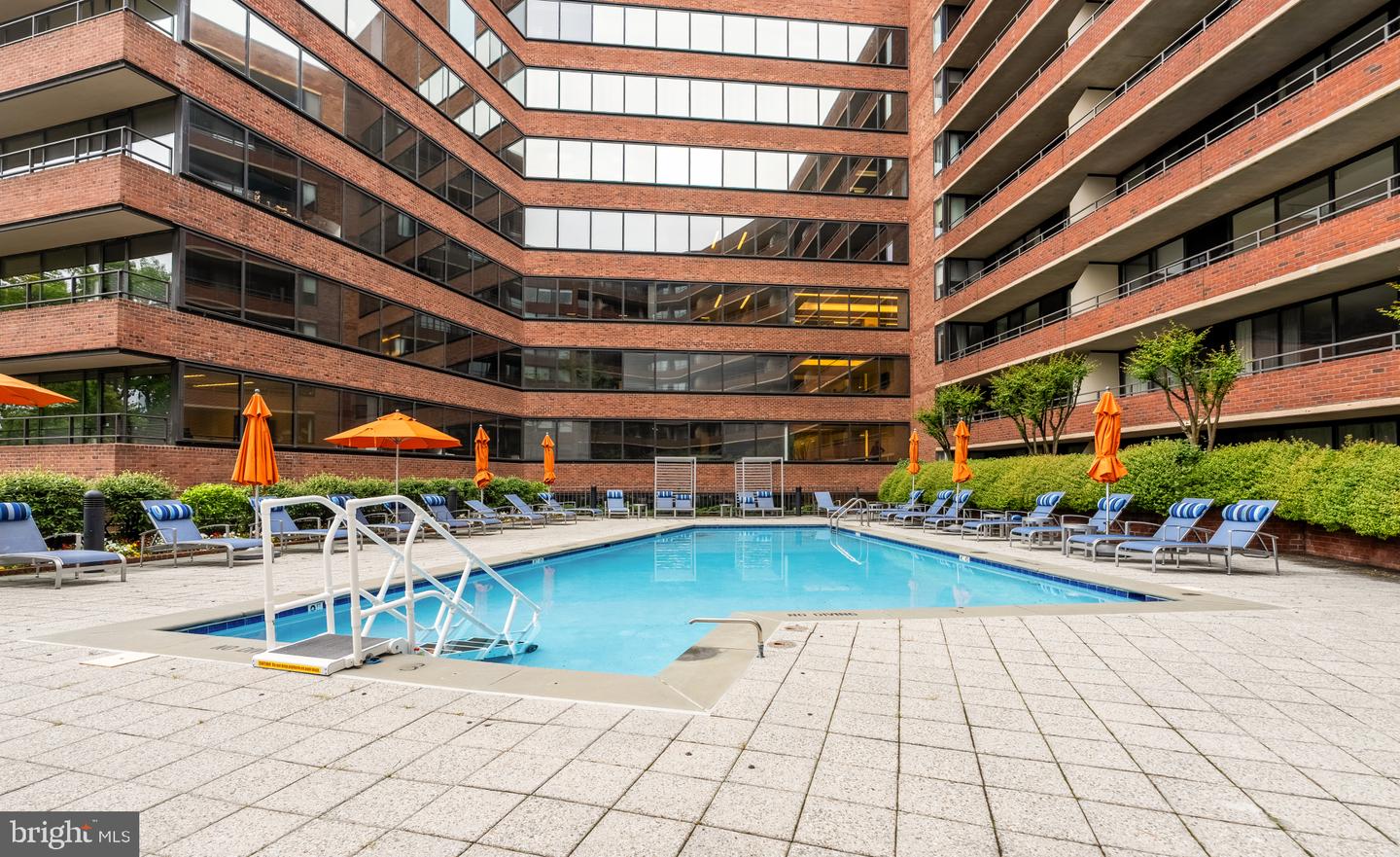 2555 PENNSYLVANIA AVE NW #617 & 618, WASHINGTON, District Of Columbia 20037, 3 Bedrooms Bedrooms, ,3 BathroomsBathrooms,Residential,For sale,2555 PENNSYLVANIA AVE NW #617 & 618,DCDC2194584 MLS # DCDC2194584