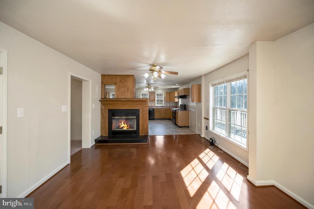 8128 SHIRLEY RD, SPOTSYLVANIA, Virginia 22551, 4 Bedrooms Bedrooms, ,2 BathroomsBathrooms,Residential,8128 SHIRLEY RD,VASP2022986 MLS # VASP2022986