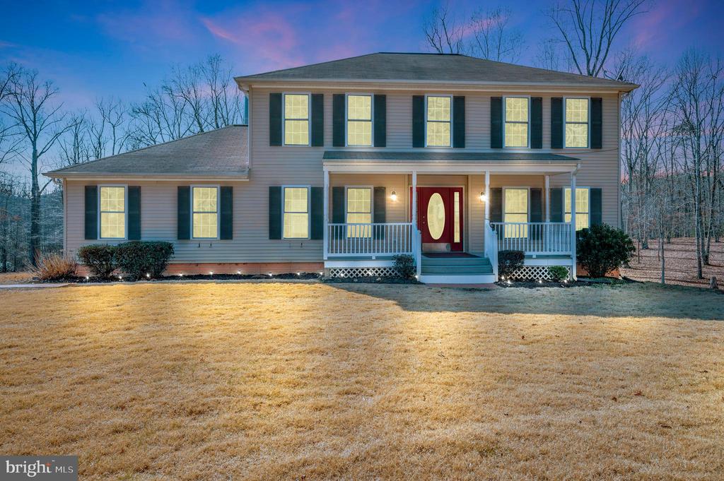 8128 SHIRLEY RD, SPOTSYLVANIA, Virginia 22551, 4 Bedrooms Bedrooms, ,2 BathroomsBathrooms,Residential,8128 SHIRLEY RD,VASP2022986 MLS # VASP2022986