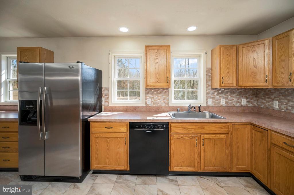 8128 SHIRLEY RD, SPOTSYLVANIA, Virginia 22551, 4 Bedrooms Bedrooms, ,2 BathroomsBathrooms,Residential,8128 SHIRLEY RD,VASP2022986 MLS # VASP2022986