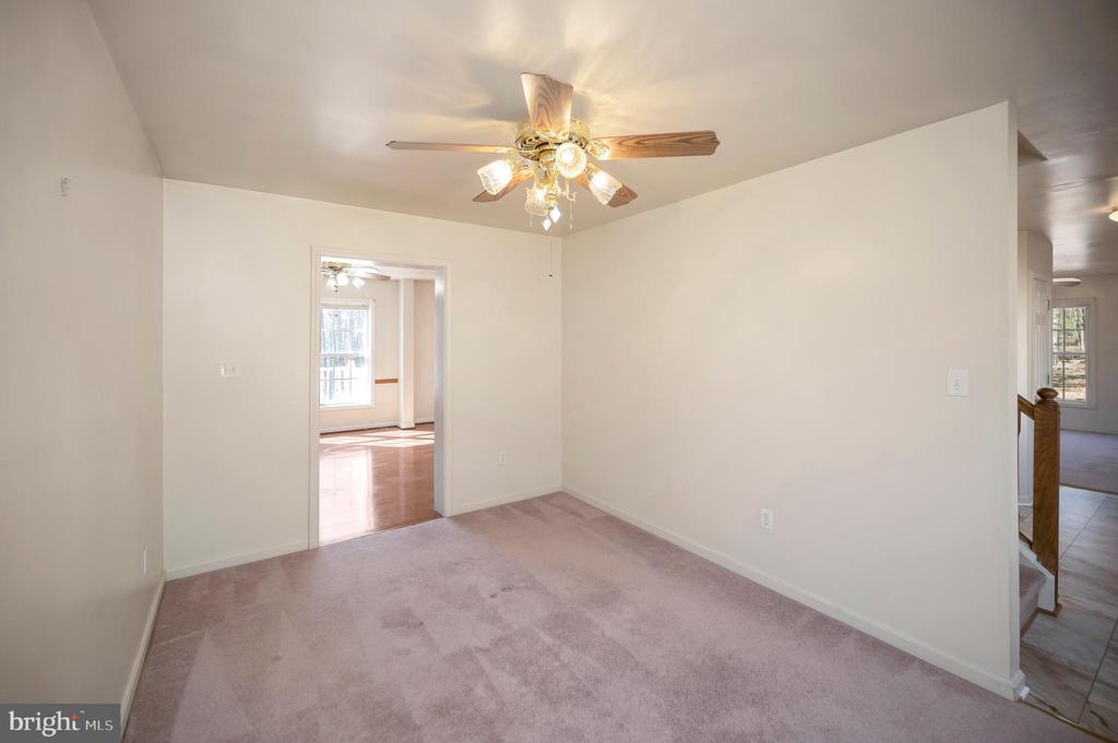 8128 SHIRLEY RD, SPOTSYLVANIA, Virginia 22551, 4 Bedrooms Bedrooms, ,2 BathroomsBathrooms,Residential,8128 SHIRLEY RD,VASP2022986 MLS # VASP2022986