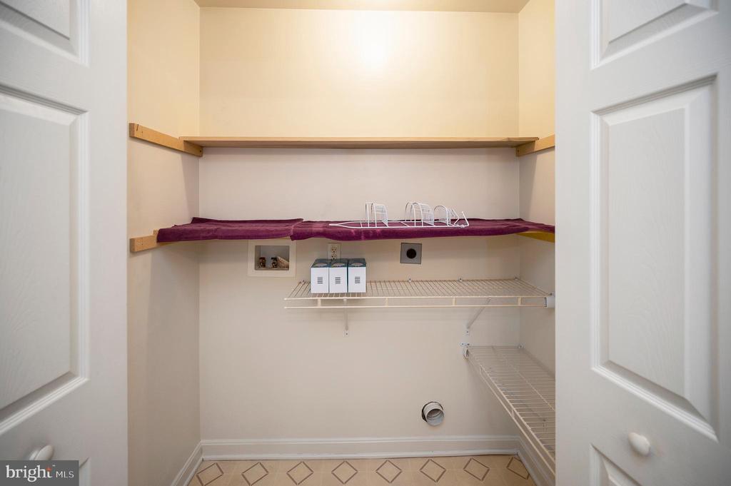 8128 SHIRLEY RD, SPOTSYLVANIA, Virginia 22551, 4 Bedrooms Bedrooms, ,2 BathroomsBathrooms,Residential,8128 SHIRLEY RD,VASP2022986 MLS # VASP2022986