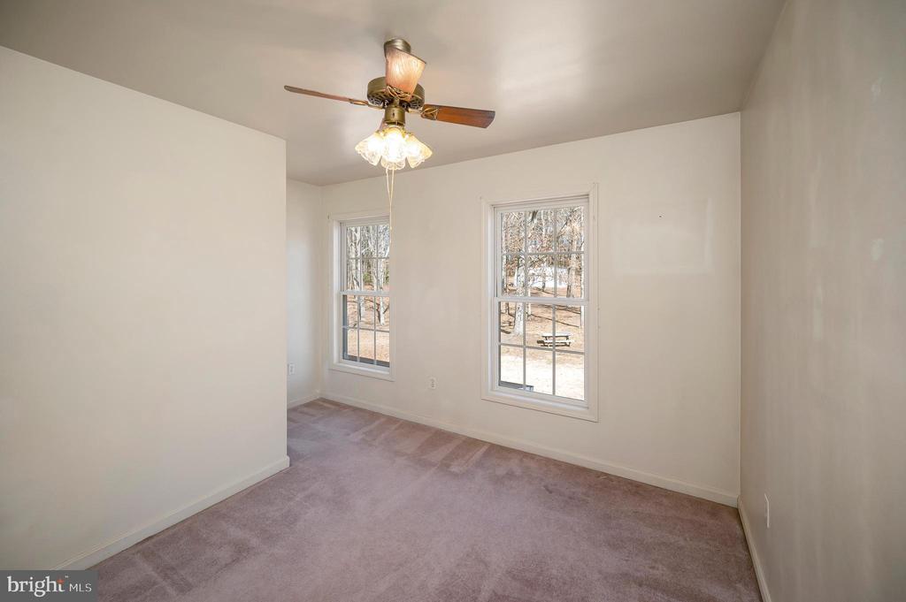 8128 SHIRLEY RD, SPOTSYLVANIA, Virginia 22551, 4 Bedrooms Bedrooms, ,2 BathroomsBathrooms,Residential,8128 SHIRLEY RD,VASP2022986 MLS # VASP2022986