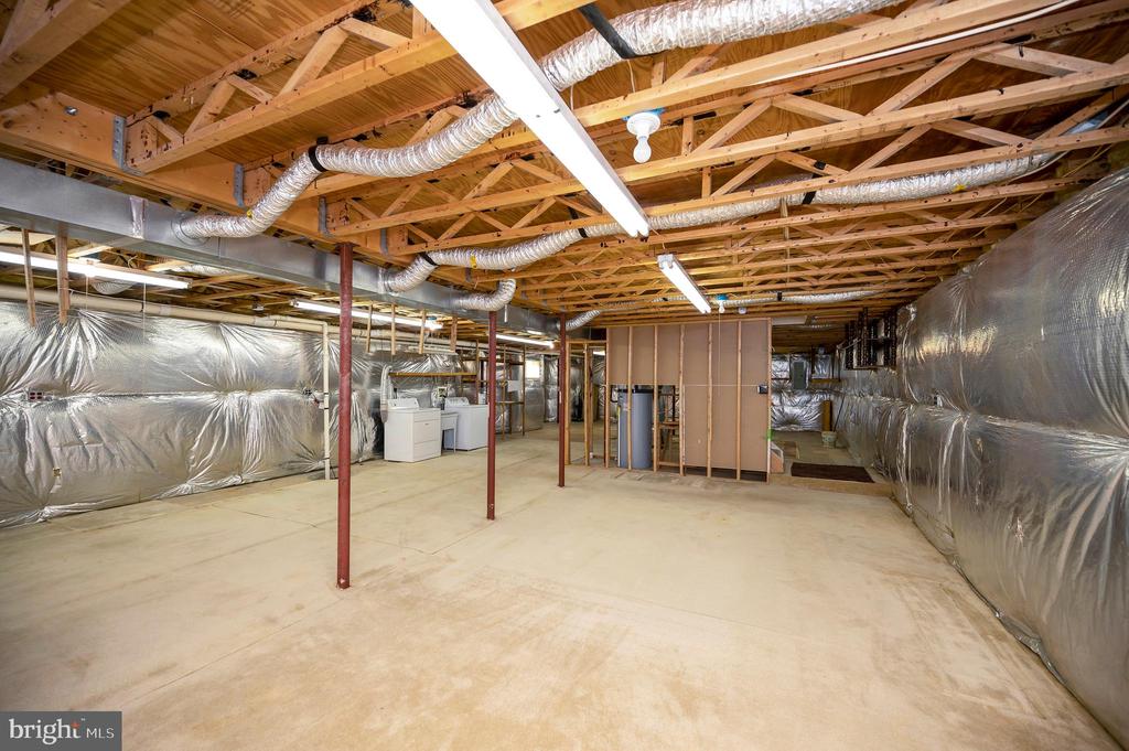 8128 SHIRLEY RD, SPOTSYLVANIA, Virginia 22551, 4 Bedrooms Bedrooms, ,2 BathroomsBathrooms,Residential,8128 SHIRLEY RD,VASP2022986 MLS # VASP2022986