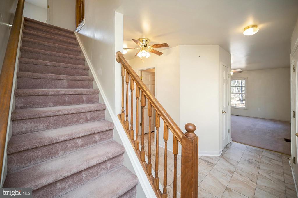 8128 SHIRLEY RD, SPOTSYLVANIA, Virginia 22551, 4 Bedrooms Bedrooms, ,2 BathroomsBathrooms,Residential,8128 SHIRLEY RD,VASP2022986 MLS # VASP2022986